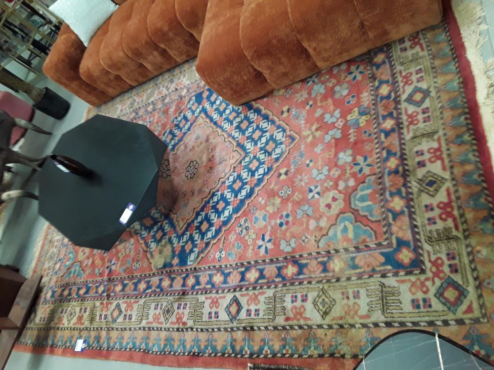 TAPIS TISSÉ MAINS MAROCAIN 2M10 PAR 3M10