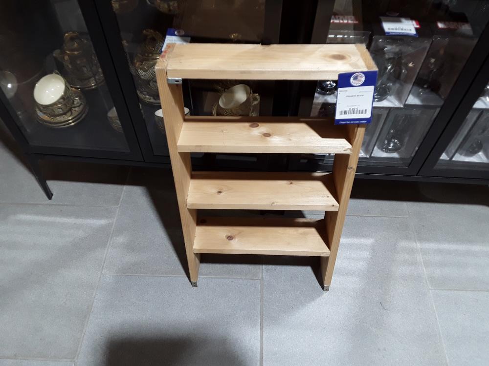 ÉTAGÈRE EN PIN