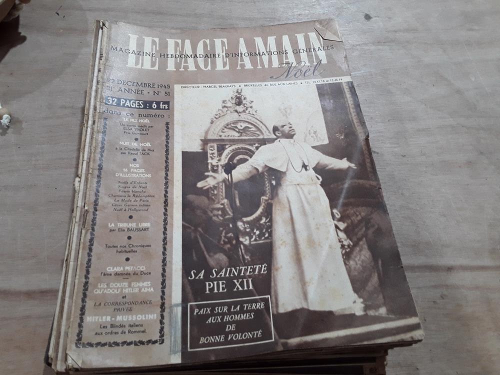 LOT REVUE LE FACE À MAIN 1945