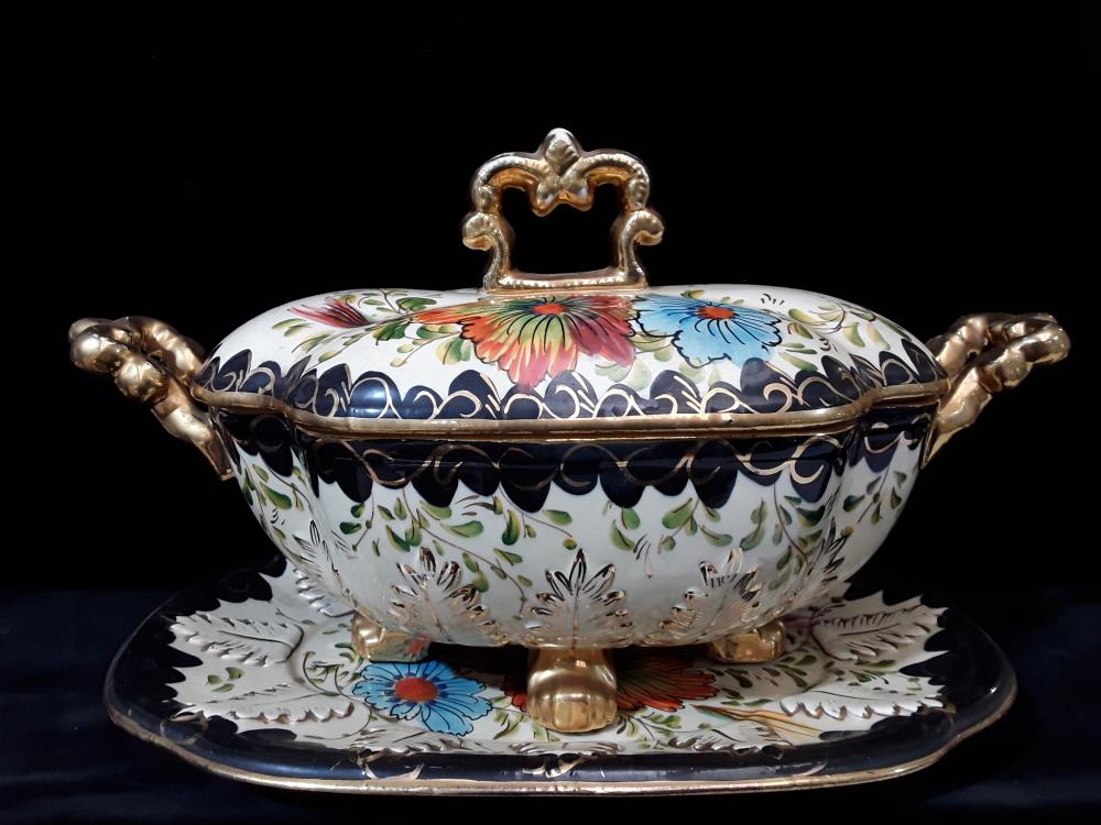 SOUPIERE BEQUET EN FAIENCE 