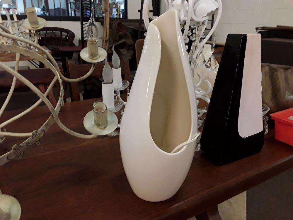 LAMPE DESIGN BLANCHE CERAMIQUE 