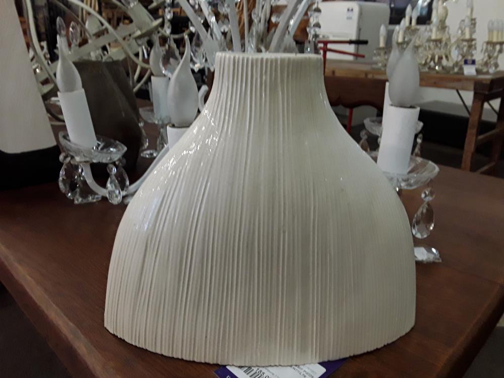 VASE MODERNE CÉRAMIQUE 