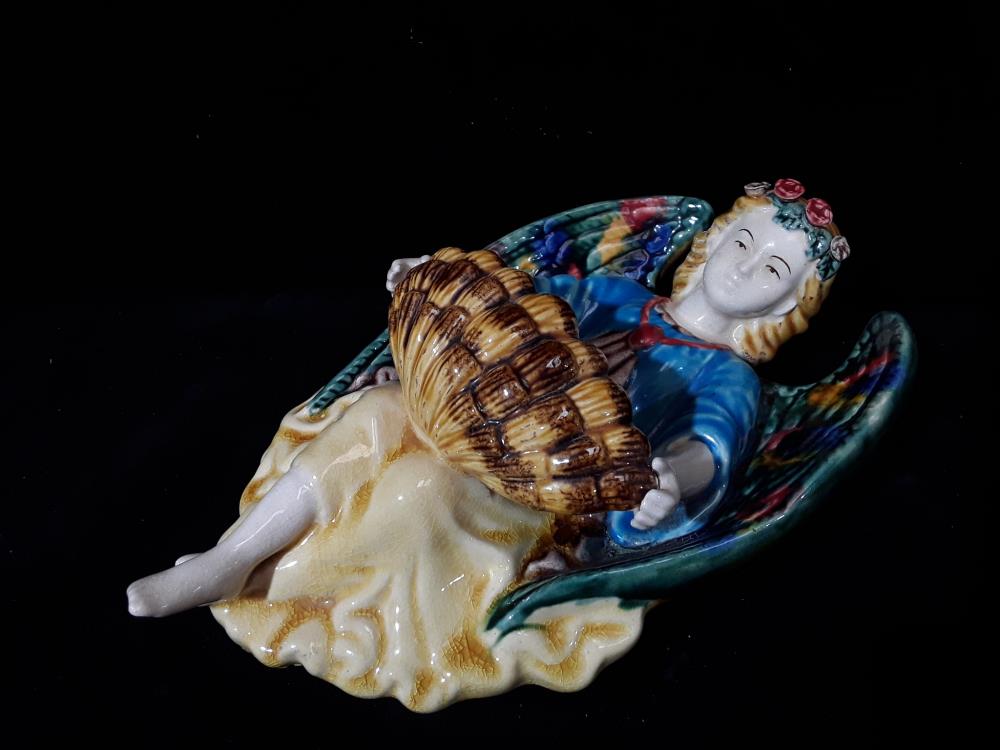 BENITIER ANGE POLYCHROME
