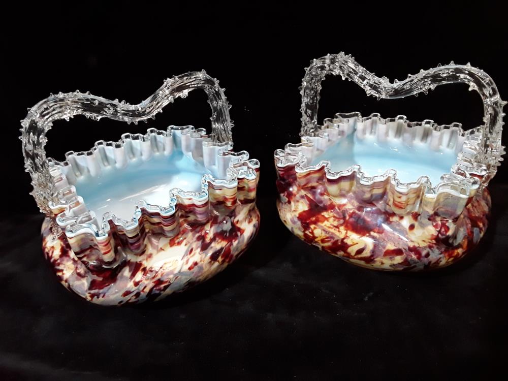PAIRE DE PANIER EN VERRE STEVENS ET WILLIAM 19ÈME