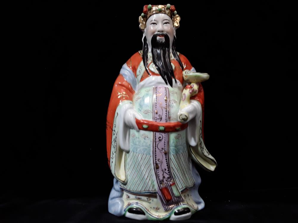 POSTURE CHINOISE PORCELAINE 