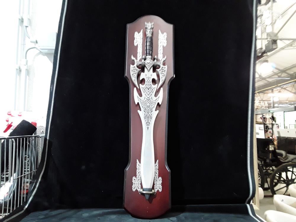 ÉPÉE DECO