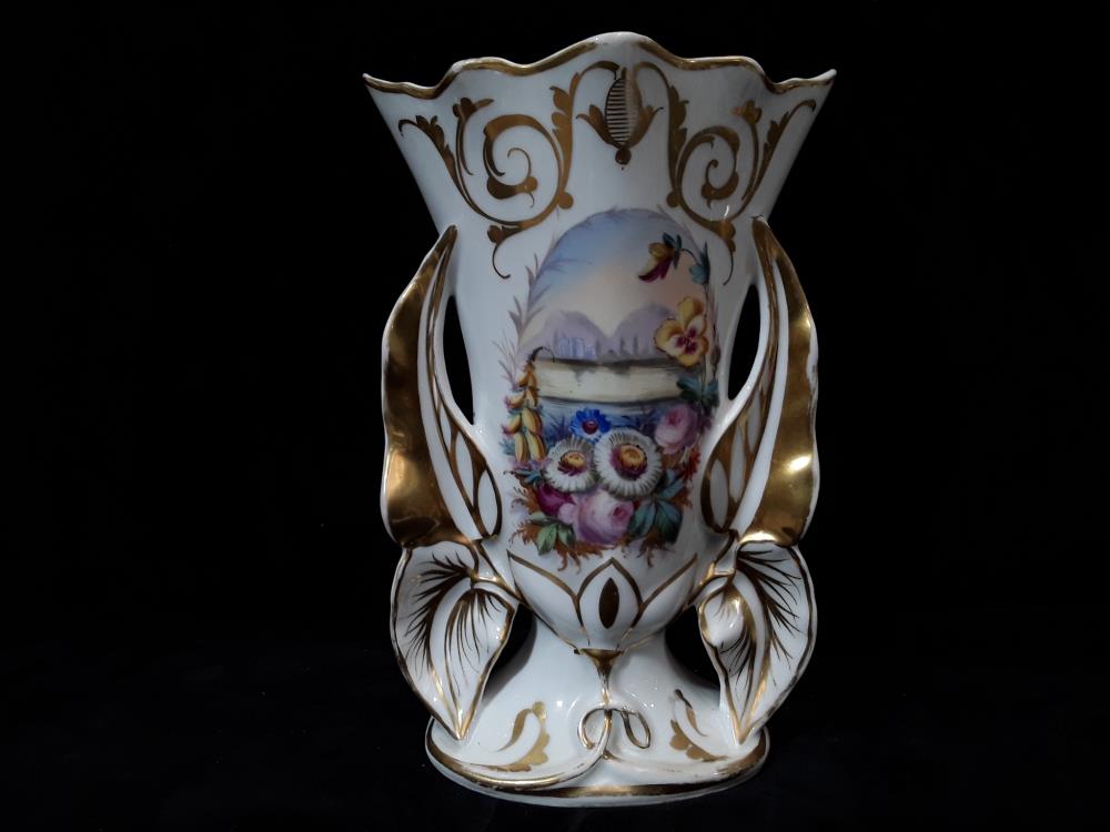 CORNET PORCELAINE VIEUX BRUXELLES 