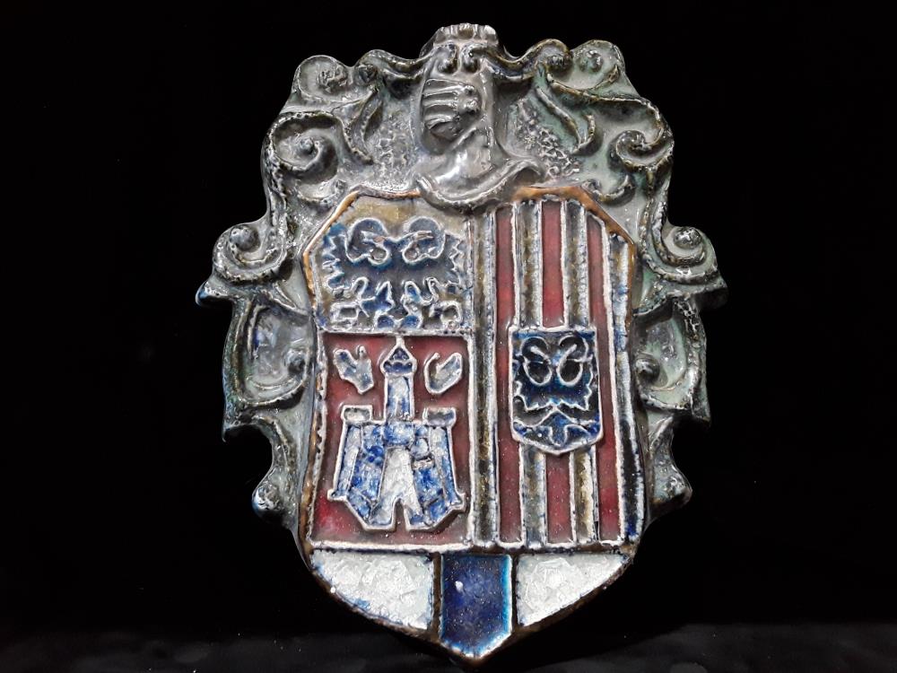 BLASON EN GRES GUÉRIN 