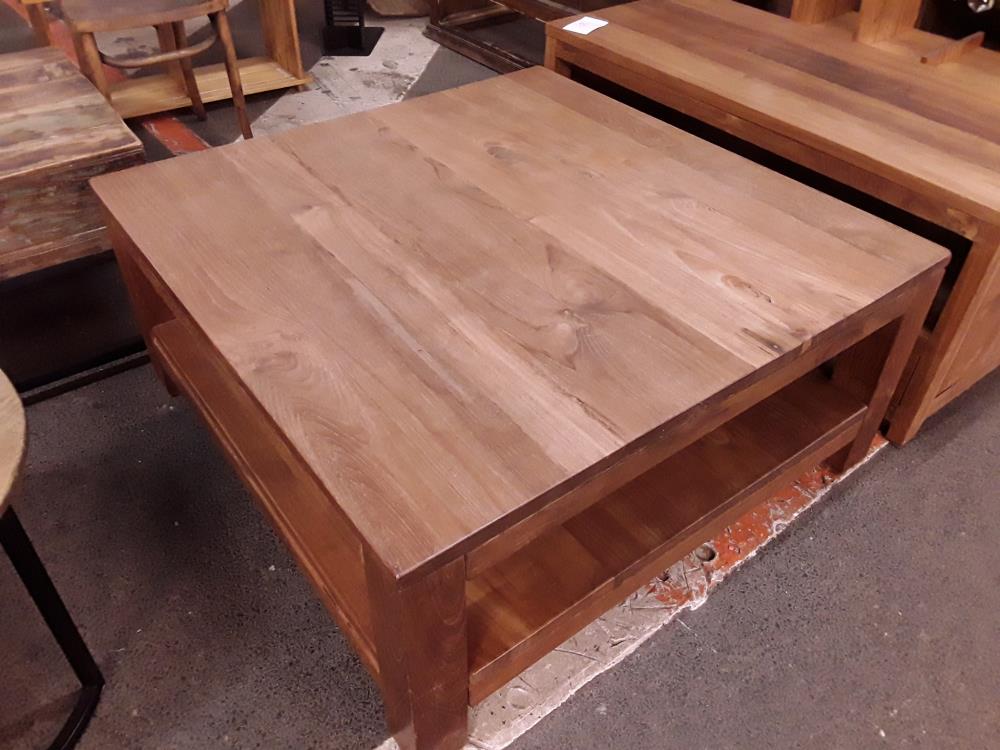 TABLE DE SALON EN TECK MASSIF 1M/1M