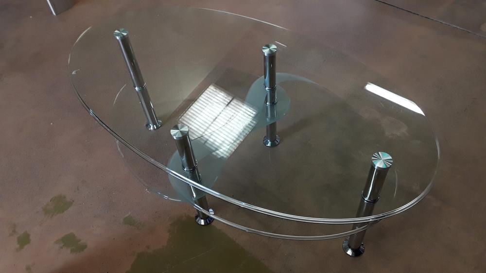 TABLE BASSE OVALE VERRE (OCCASION)