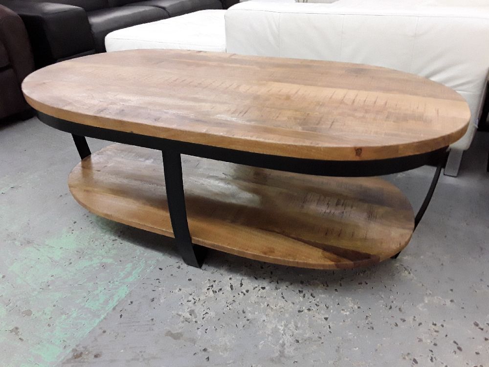 TABLE BASSE  MANGUIER OVAL 