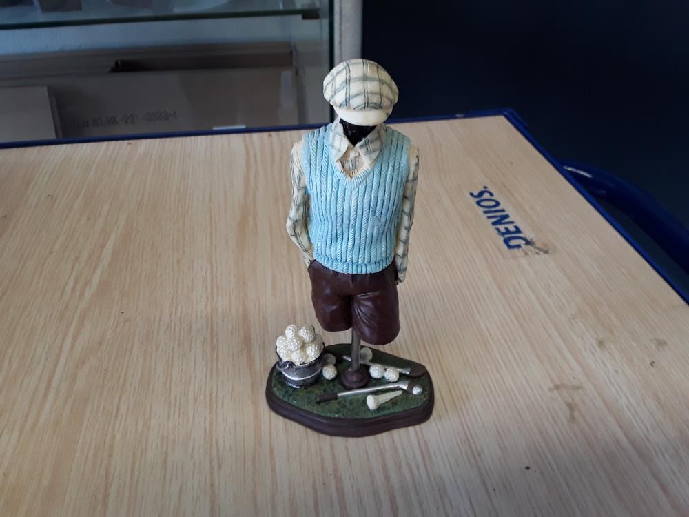 STATUETTE GOLFEUR