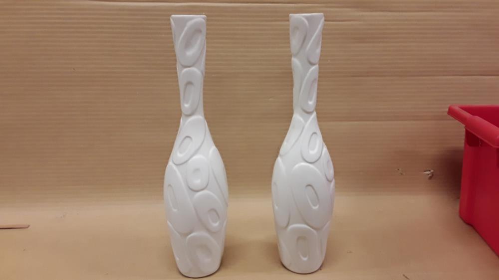 VASE MODERNE BLANC