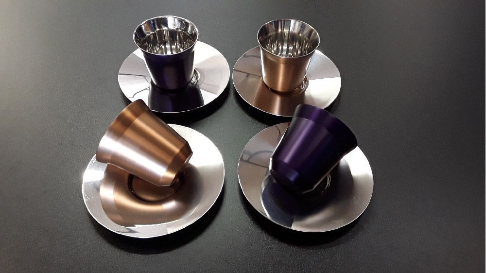 LOT DE 4 TASSES NESPRESSO COLLECTION 