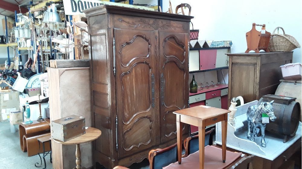 ARMOIRE LORRAINE 2,30