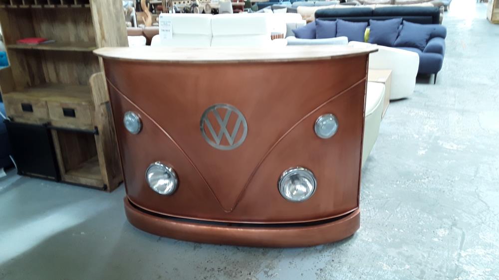 BAR MANGUIER VV VOITURE  