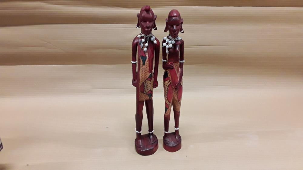 STATUES BOIS COUPLE ROUGE 