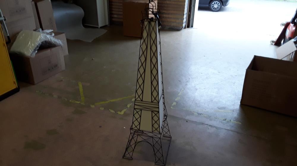 LAMPE TOUR EIFFEL