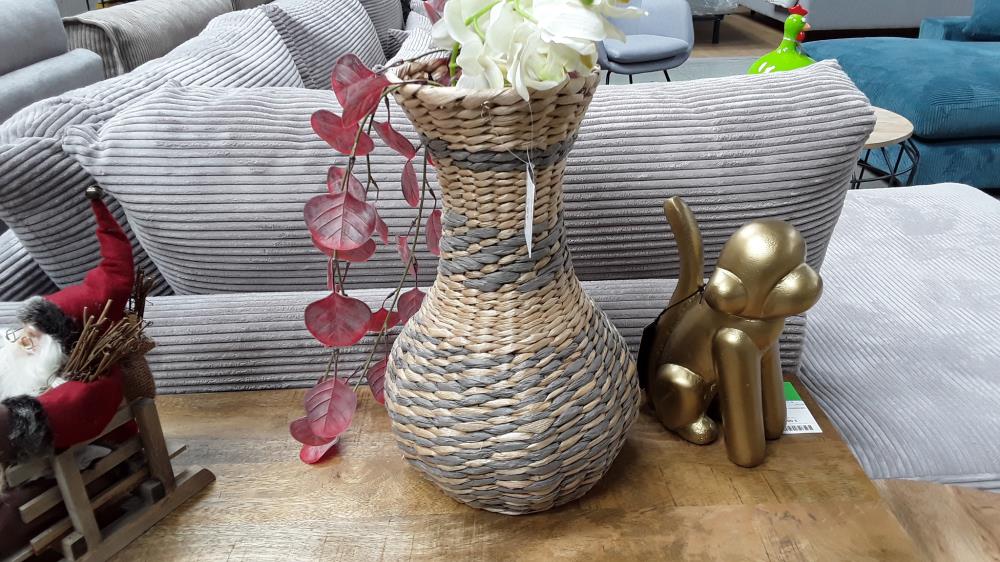 VASE EN FIBRE NATUREL 