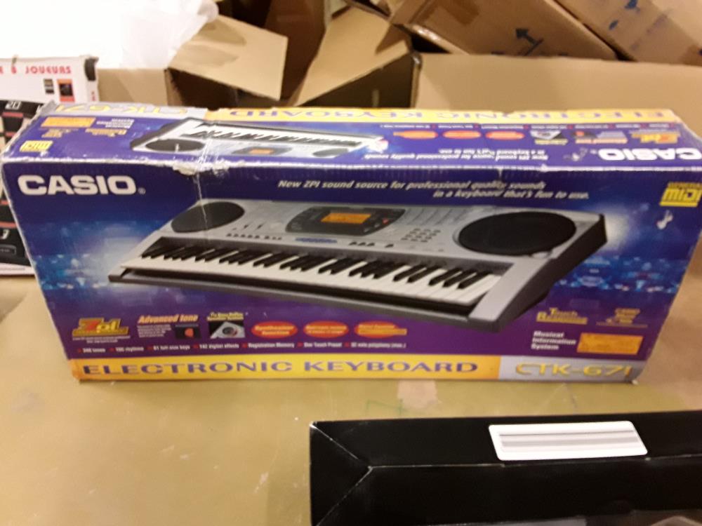 CLAVIER ÉLECTRONIQUE CASIO