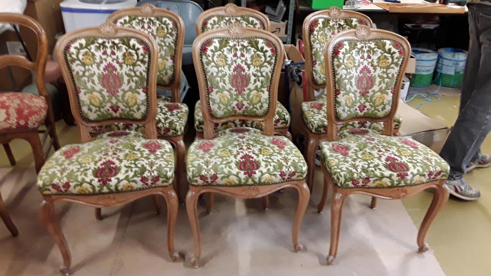 LOT DE 6 CHAISES CAPITONNÉES TISSU 