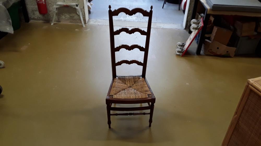 CHAISE DE NOURRICE