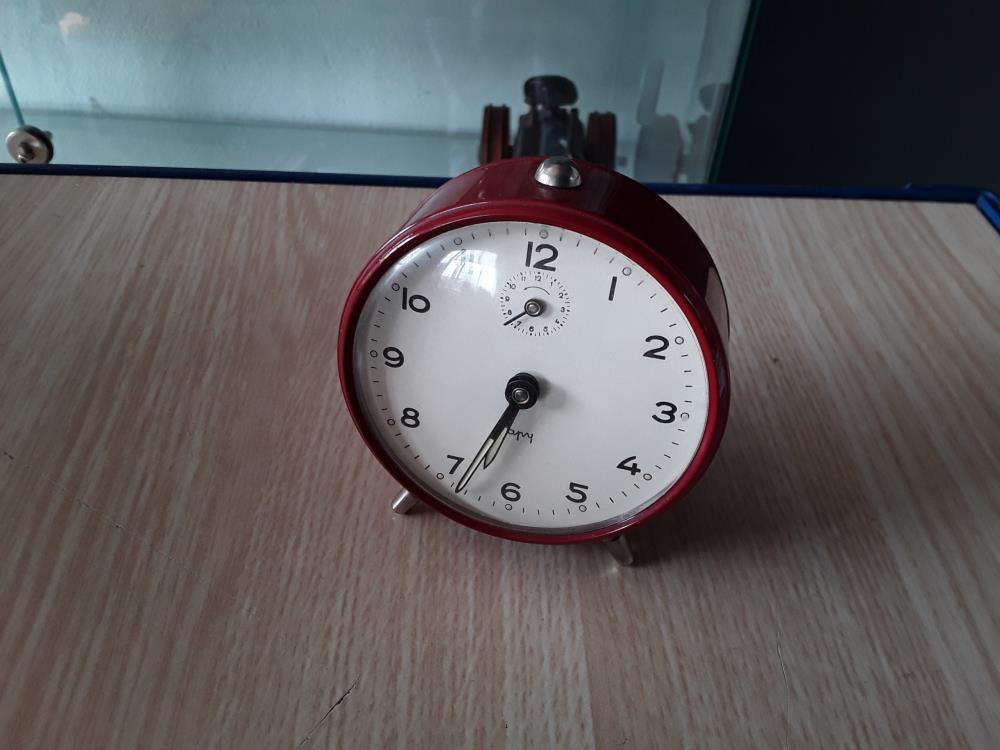 RÉVEIL VINTAGE
