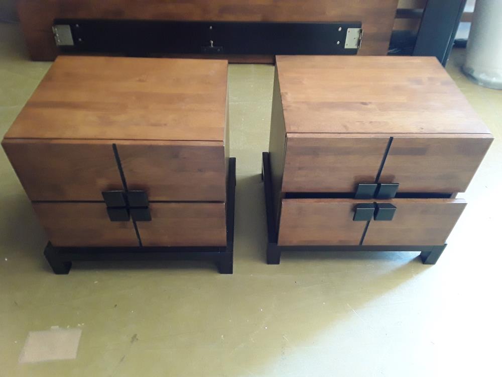 PAIRE DE CHEVETS BOIS MODERNE
