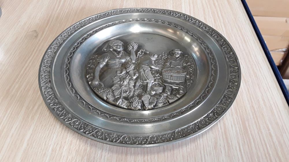 ASSIETTE ÉTAIN 