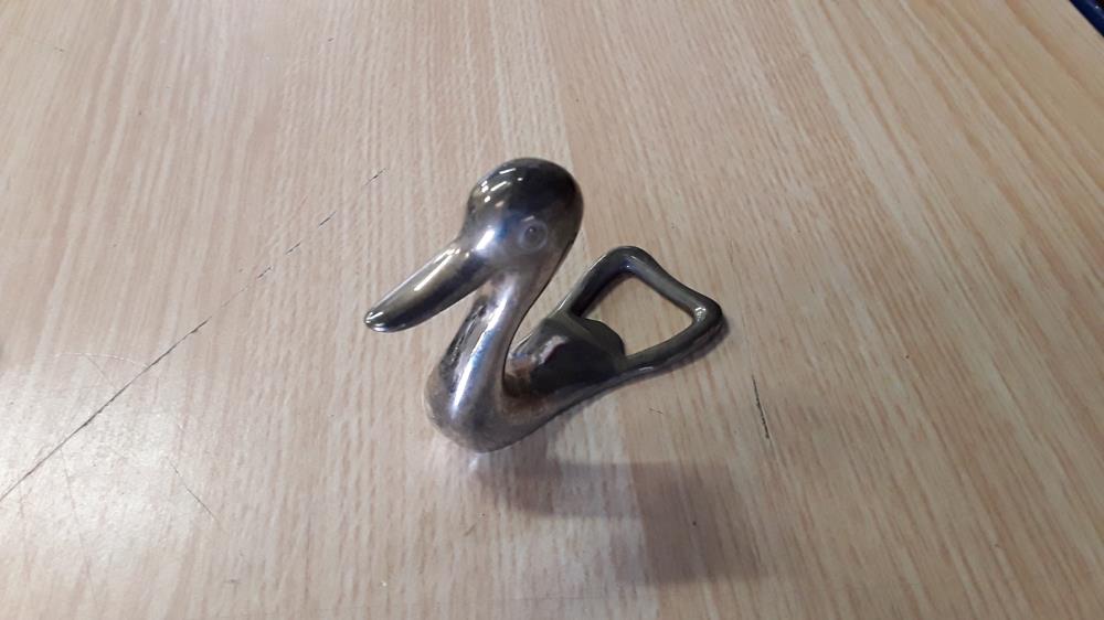 DECAPSULEUR CANARD 