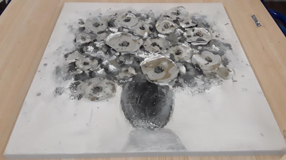 TABLEAU FLEUR GRIS BLANC RELIEF