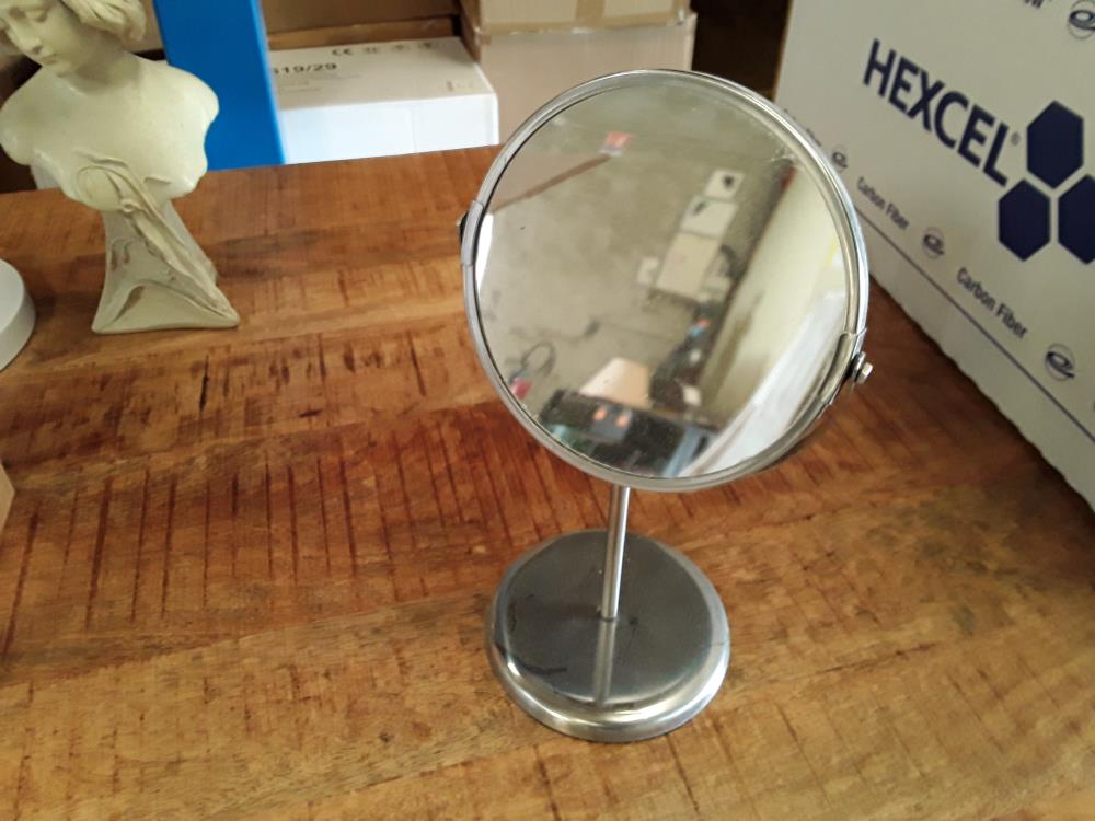MIROIR DE TABLE