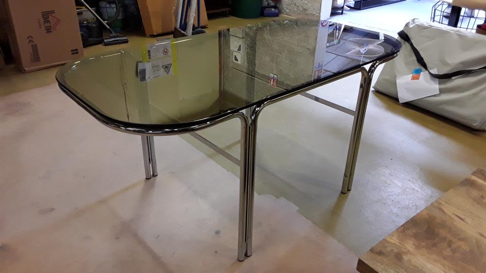 TABLE VINTAGE VERRE FUMÉ CHROME 