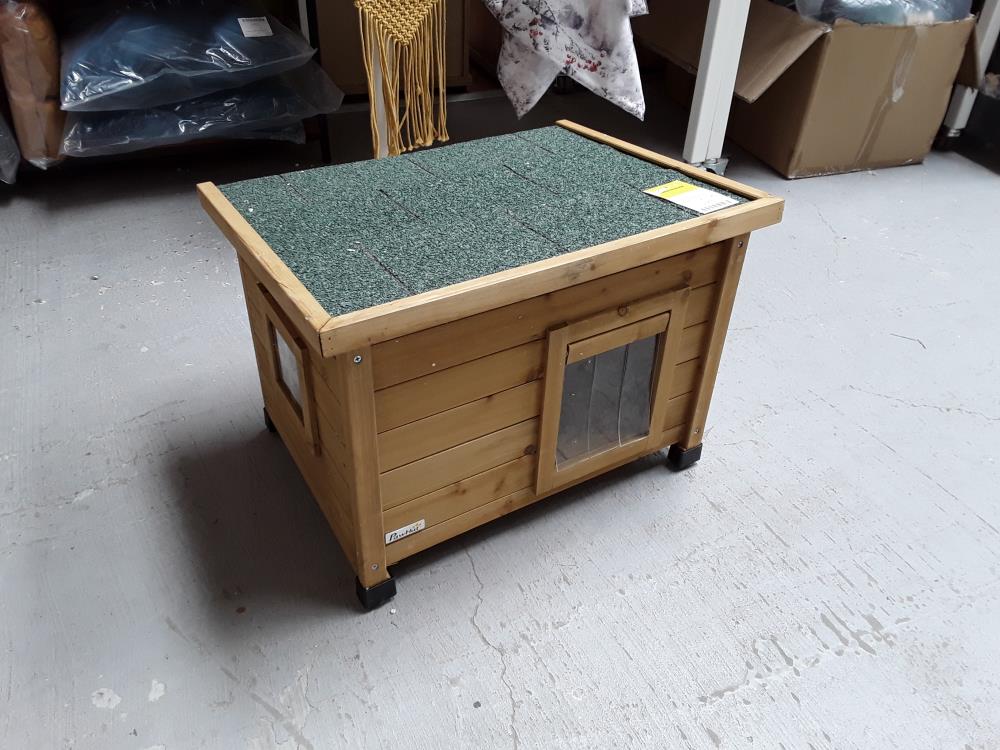 MAISON POUR CHAT NICHE EXTÉRIEURE EN BOIS PRÉ-HUILÉ/DESTOCK 