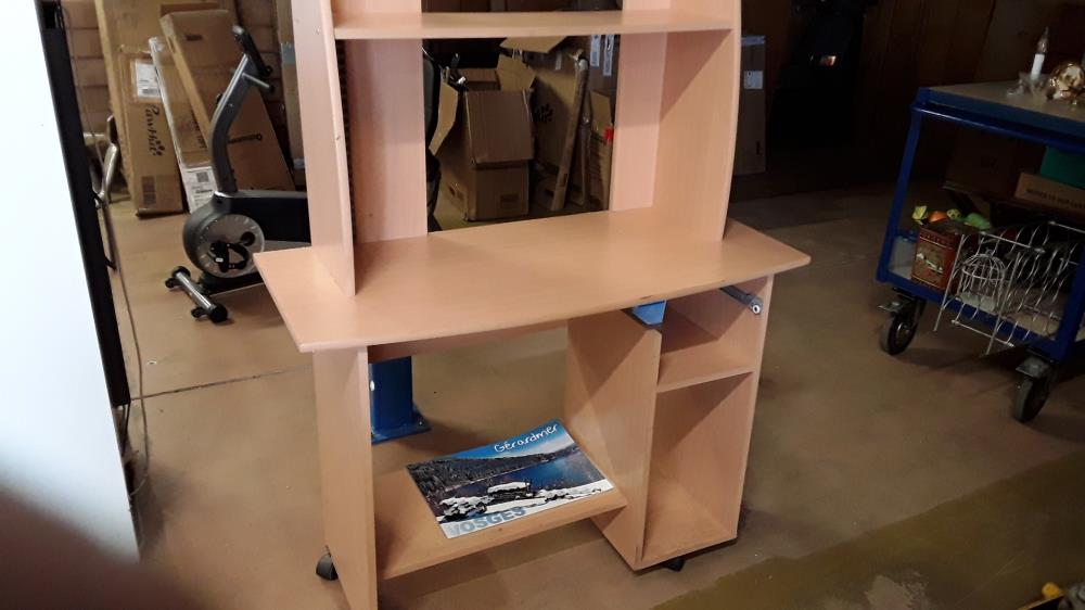 BUREAU F HETRE
