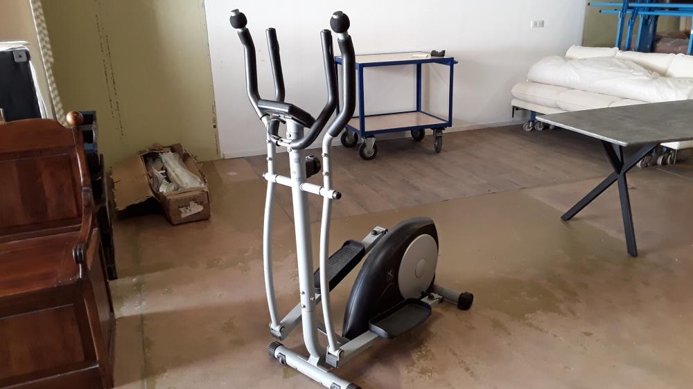 VELO ELLIPTIQUE DOMYOS VE440