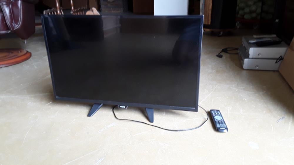 TELEVISEUR PHILIPS 80 CM LED