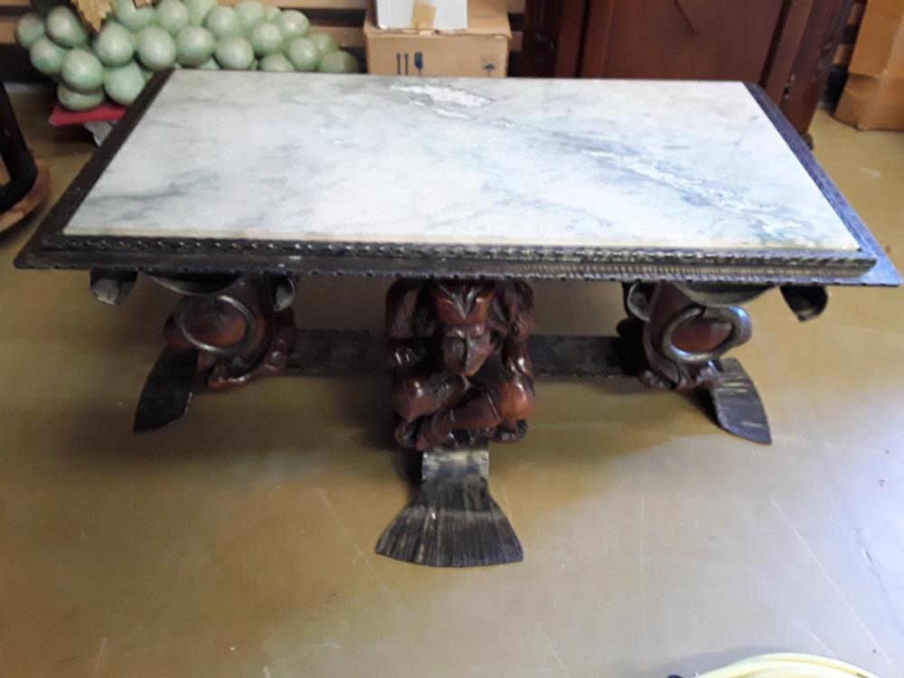 TABLE BASSE RUSTIQUE
