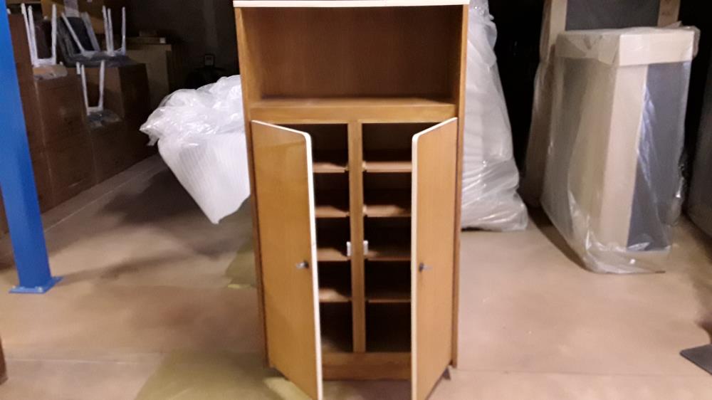 MEUBLE 2 PORTES 1 NICHE VINTAGE