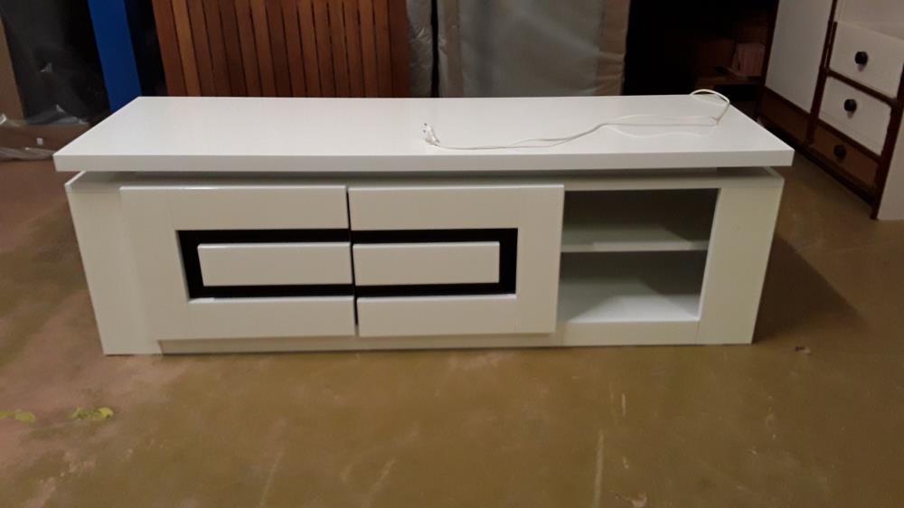 MEUBLE TV BLANC LAQUÉ 