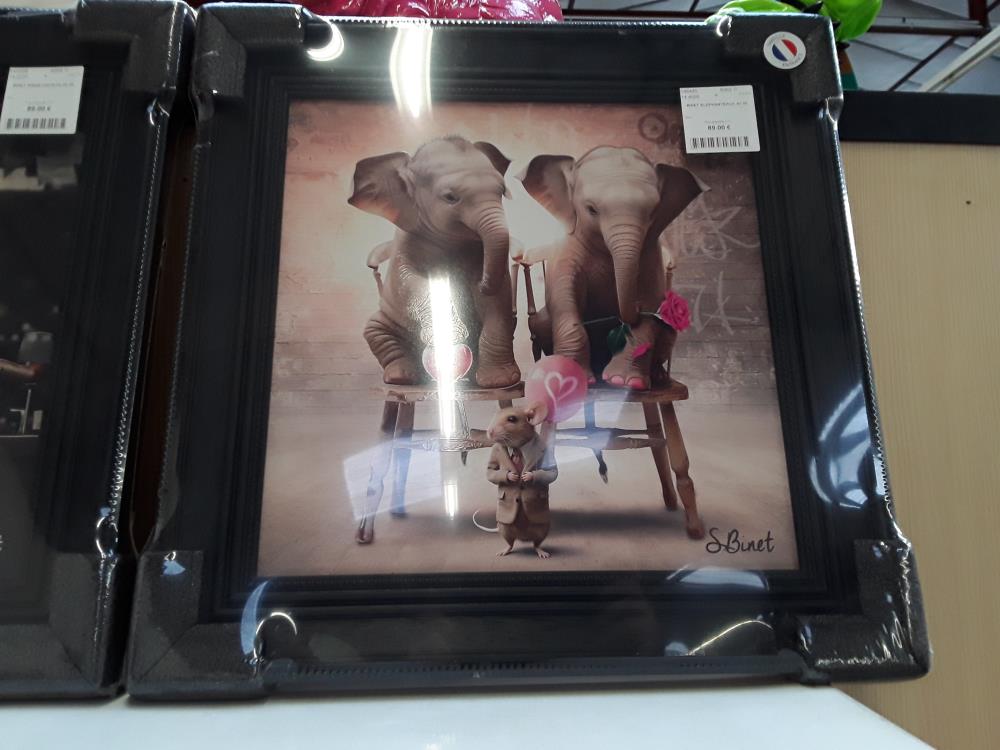 BINET ELEPHANTEAUX 40*40