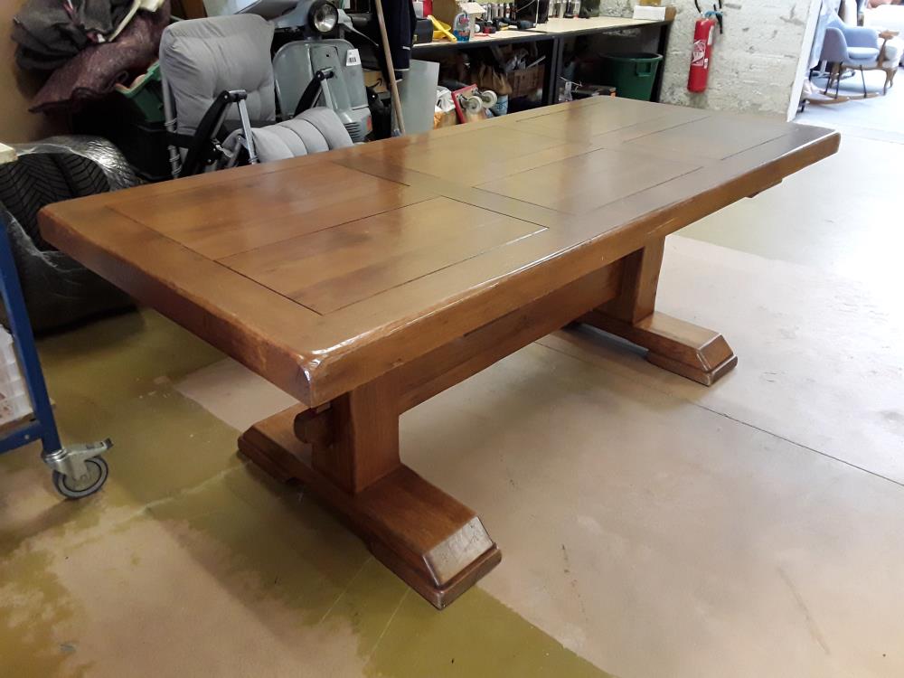 TABLE MONASTERE CHENE AVEC 2 ALLONGES