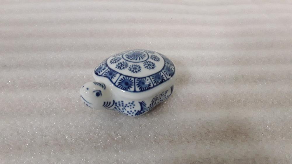 TORTUE PORCELAINE 