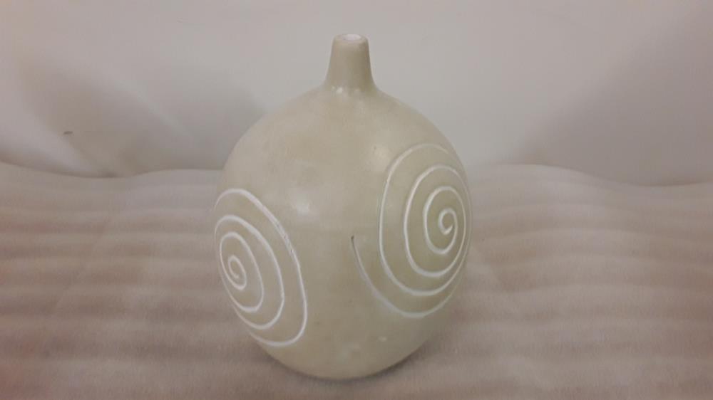 VASE CÉRAMIQUE 