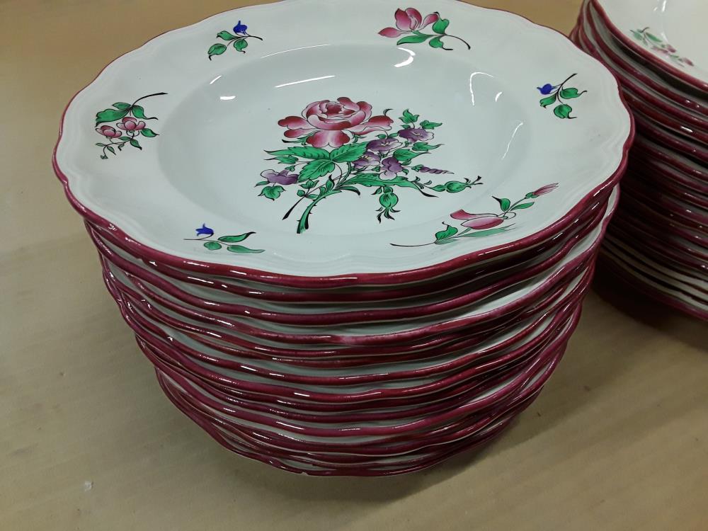 ASSIETTE  CREUSE LUNEVILLE 