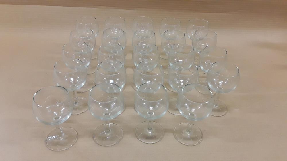 LOT DE 12 VERRES