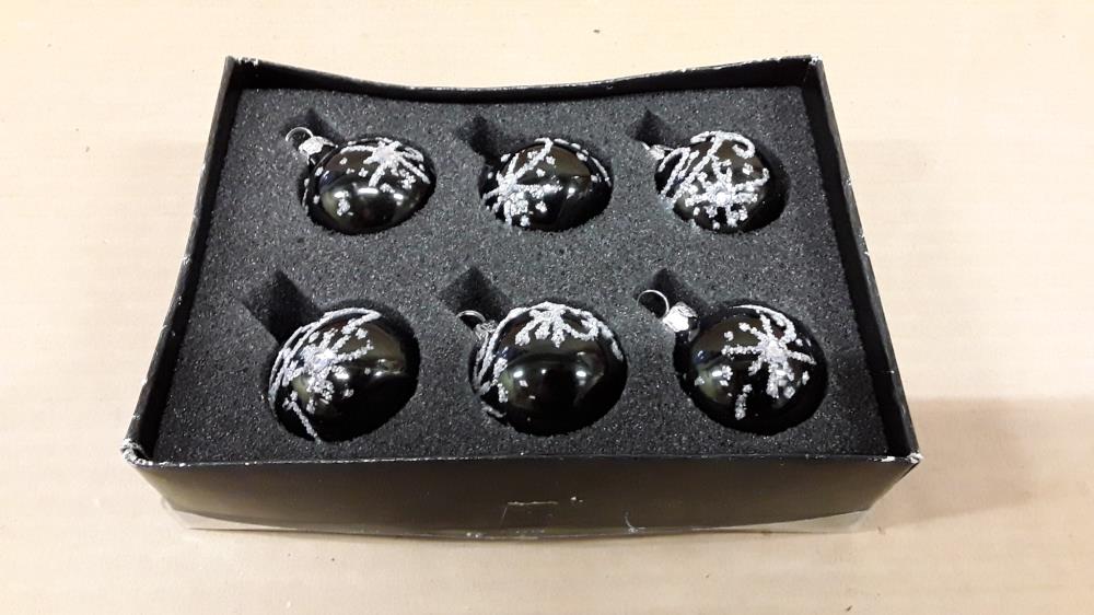 LOT DE 6 BOULES DE NOEL