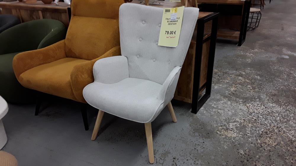 FAUTEUIL STYLE SCANDINAVE /DESTOCK  