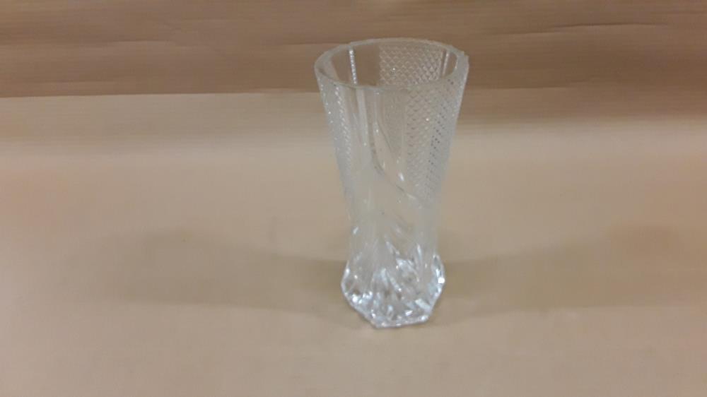 VASE EN VERRE