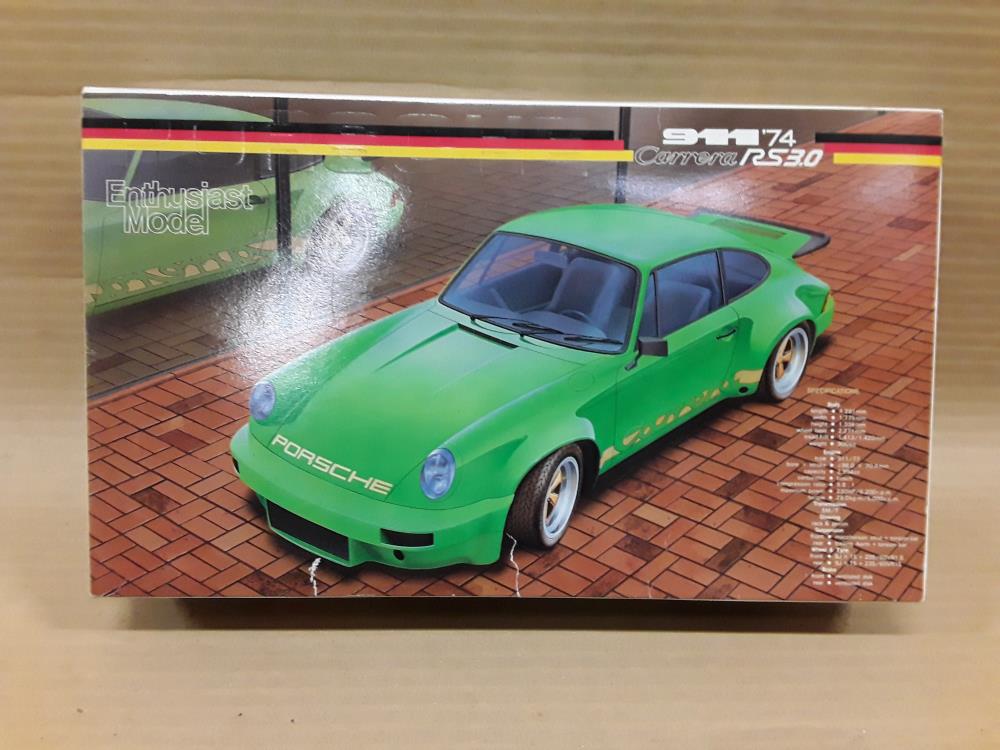 MAQUETTE PORSCHE CARRERA